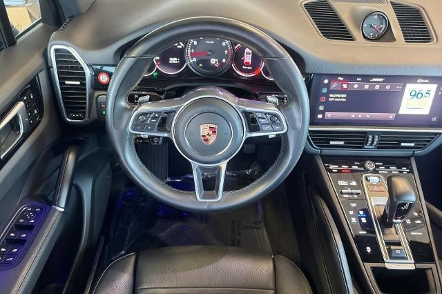 2022 Porsche Cayenne Base
