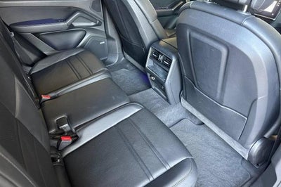 2022 Porsche Cayenne Base