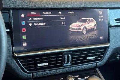 2022 Porsche Cayenne Base