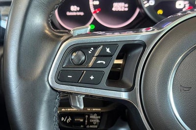 2022 Porsche Cayenne Base