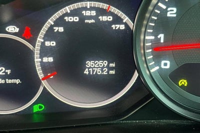 2022 Porsche Cayenne Base