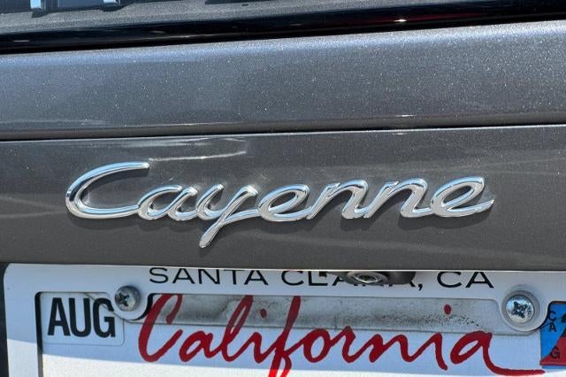 2022 Porsche Cayenne Base