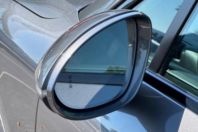 2022 Porsche Cayenne Base