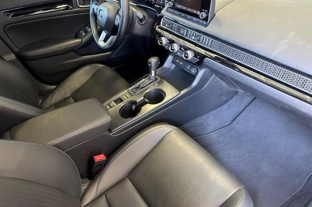 2024 Honda Civic Hatchback EX-L
