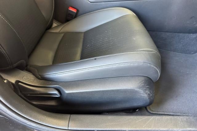 2024 Honda Civic Hatchback EX-L