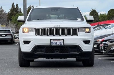 2020 Jeep Grand Cherokee Laredo E