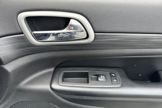 2020 Jeep Grand Cherokee Laredo E