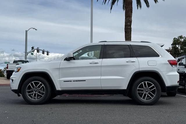 2020 Jeep Grand Cherokee Laredo E