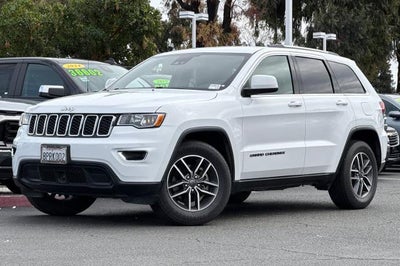 2020 Jeep Grand Cherokee Laredo E