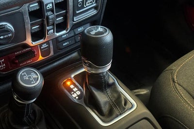 2025 Jeep Wrangler 4xe Willys