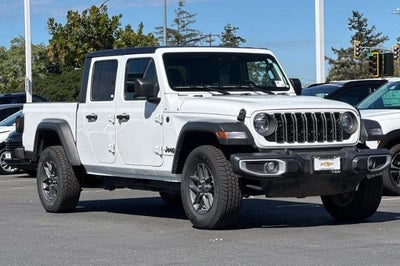 2025 Jeep Gladiator Sport S
