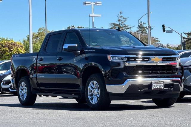 2022 Chevrolet Silverado 1500 LT (2FL)