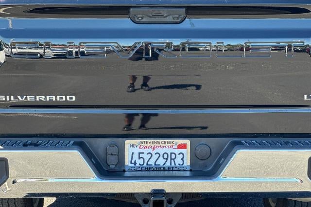 2022 Chevrolet Silverado 1500 LT (2FL)