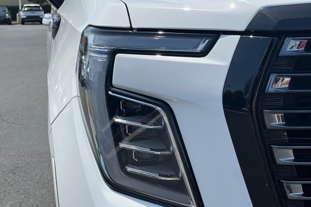 2025 GMC Yukon Denali Ultimate