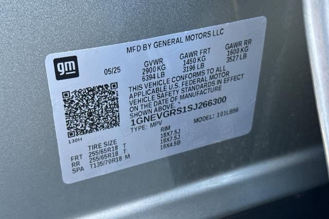 2025 Chevrolet Traverse LT