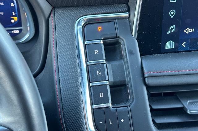 2023 Chevrolet Suburban RST