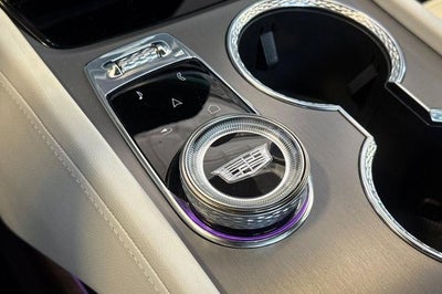 2026 Cadillac VISTIQ Luxury