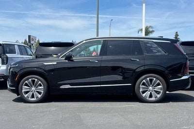 2026 Cadillac VISTIQ Luxury