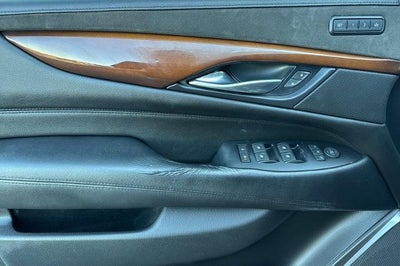 2018 Cadillac Escalade ESV Premium Luxury