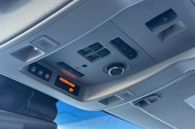 2018 Cadillac Escalade ESV Premium Luxury