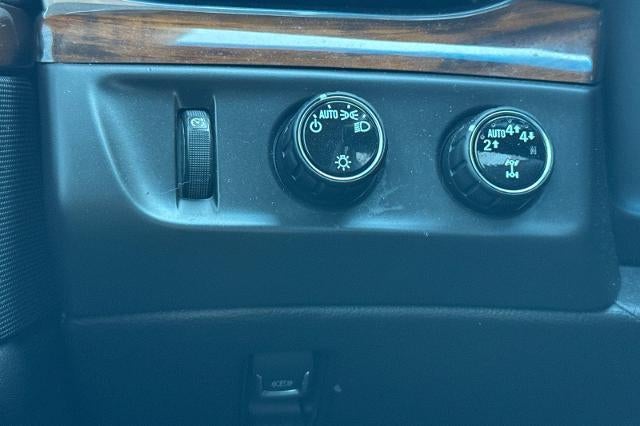 2018 Cadillac Escalade ESV Premium Luxury