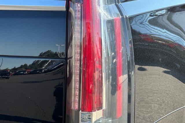 2018 Cadillac Escalade ESV Premium Luxury