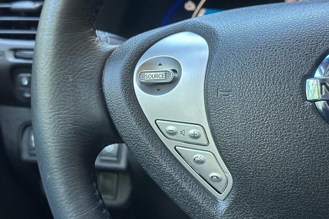 2013 Nissan LEAF S