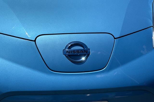 2013 Nissan LEAF S