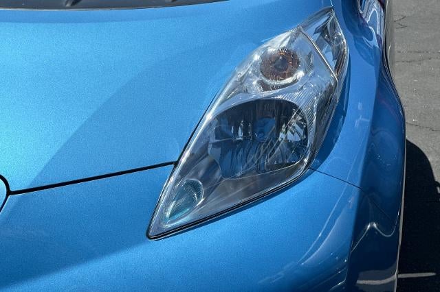 2013 Nissan LEAF S