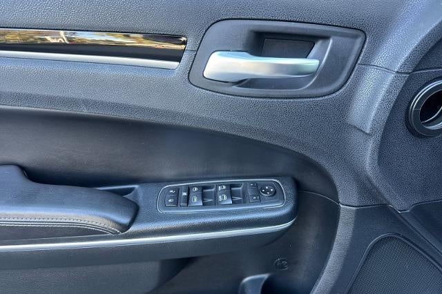 2018 Chrysler 300 300S