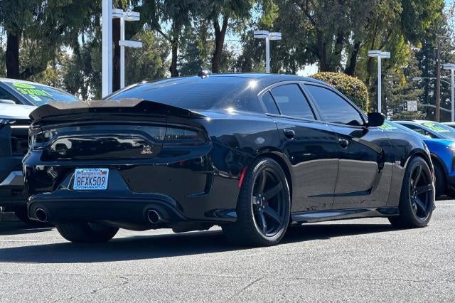 2016 Dodge Charger R/T Scat Pack