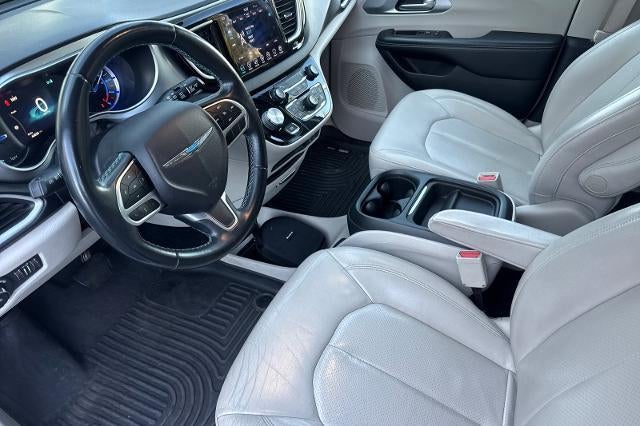 2018 Chrysler Pacifica Hybrid Touring L