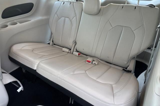 2018 Chrysler Pacifica Hybrid Touring L