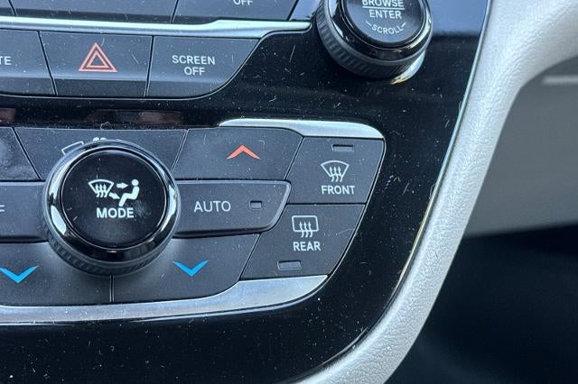 2018 Chrysler Pacifica Hybrid Touring L