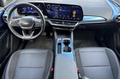 2025 Chevrolet Equinox EV LT