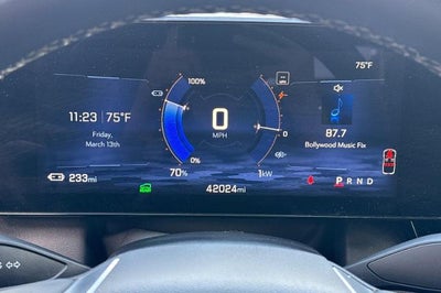 2025 Chevrolet Equinox EV LT