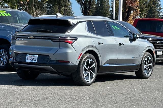 2025 Chevrolet Equinox EV LT