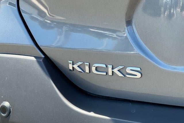 2020 Nissan Kicks S