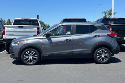2020 Nissan Kicks S
