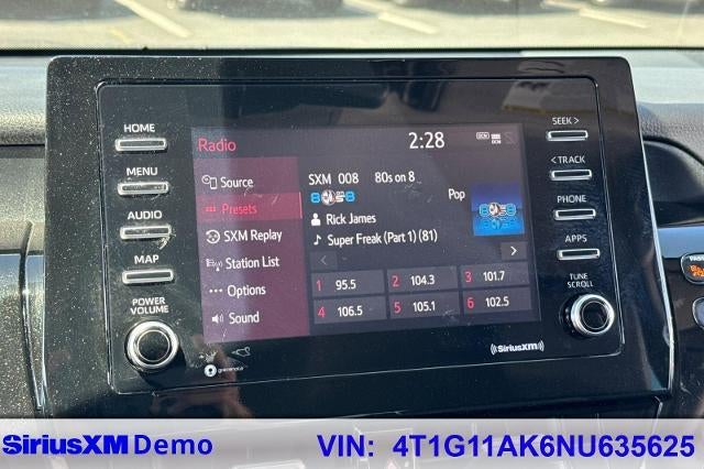 2022 Toyota Camry SE