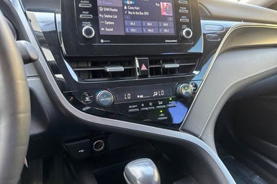 2023 Toyota Camry SE