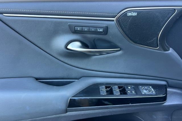 2024 Lexus ES ES 350 F SPORT Handling