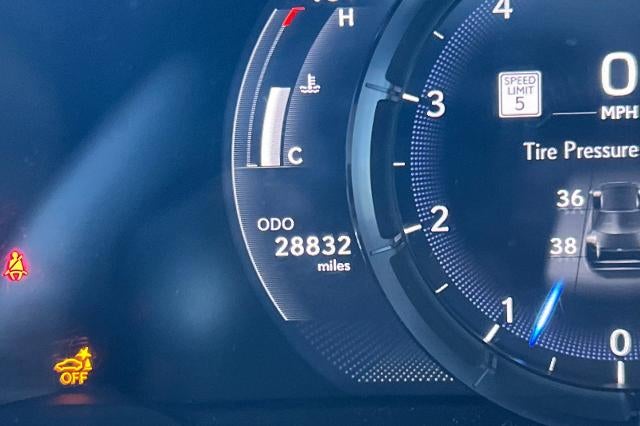 2024 Lexus ES ES 350 F SPORT Handling