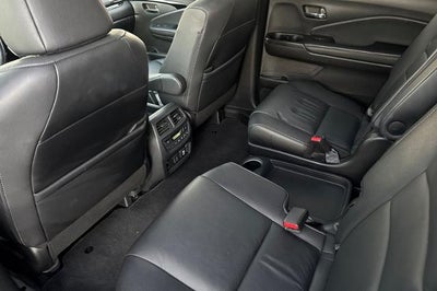 2022 Honda Pilot Touring 7-Passenger