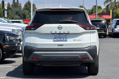 2022 Nissan Rogue SV
