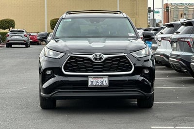2025 Toyota Highlander Hybrid XLE