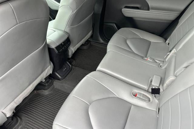 2025 Toyota Highlander Hybrid XLE