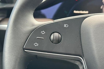 2024 Tesla Model S Base