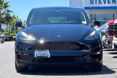 2025 Tesla Model Y Performance