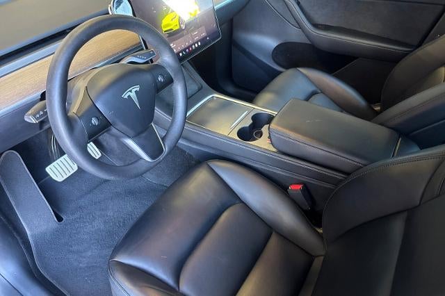2025 Tesla Model Y Performance
